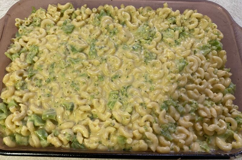 Baked Broccoli Macaroni and Cheese